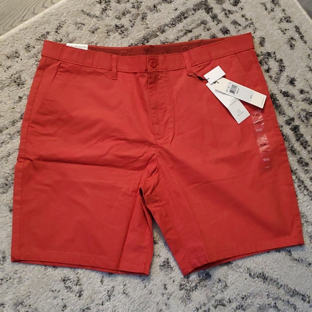 Calvin Klein Slim Fit Straight Leg Shorts π Host Pick - Picture 4 of 10